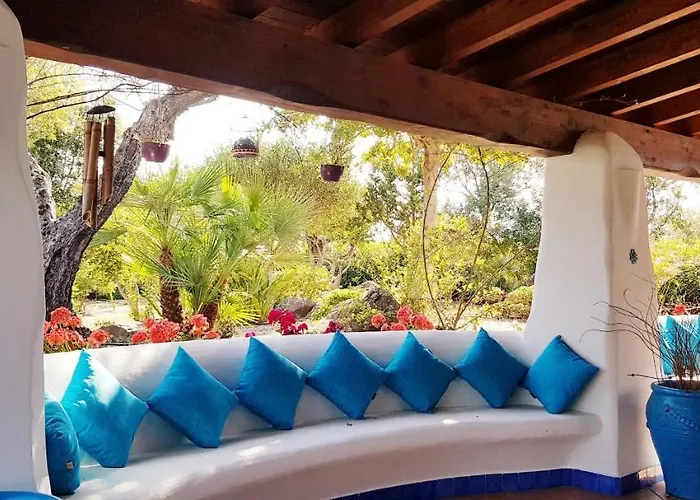 La Casa Dell'artista - Completamente Recintata Con Giardino Privato Orosei