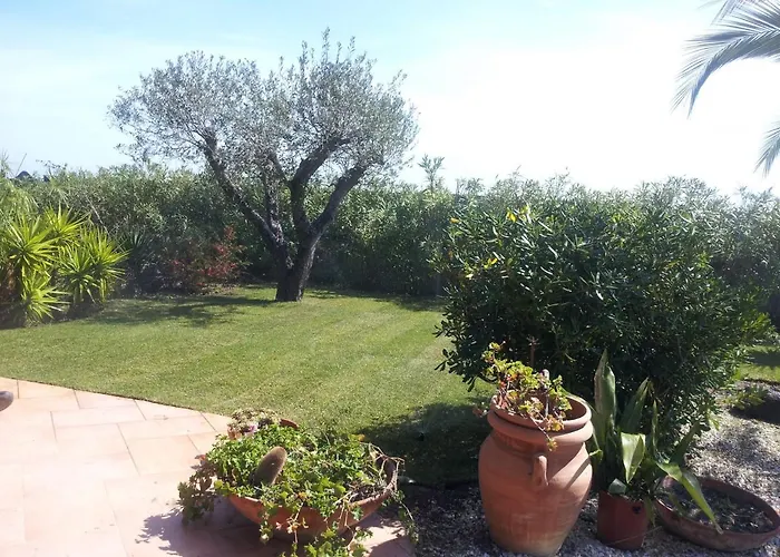 Villa La Casa Dell'artista - Completamente Recintata Con Giardino Privato *